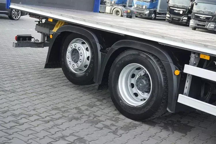 Mercedes ACTROS / 2543 / ACC / E 6 / PEŁNY ADR / PLATFORMA / ZAWIESIE POD WÓZEK zdjęcie 36