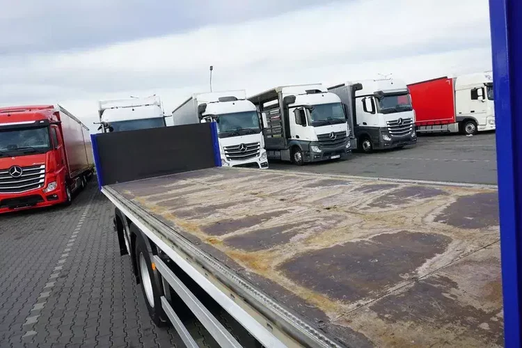 Mercedes ACTROS / 2543 / ACC / E 6 / PEŁNY ADR / PLATFORMA / ZAWIESIE POD WÓZEK zdjęcie 39