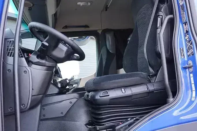 Mercedes ACTROS / 2543 / ACC / E 6 / PEŁNY ADR / PLATFORMA / ZAWIESIE POD WÓZEK zdjęcie 7