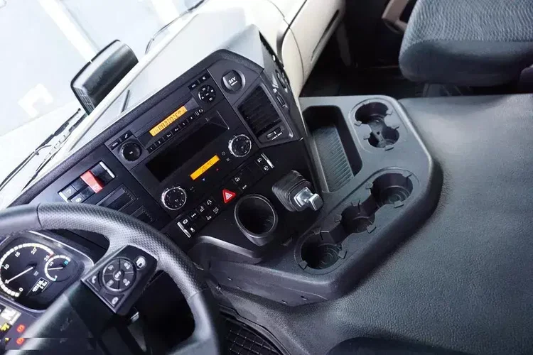 Mercedes ACTROS / 2543 / ACC / E 6 / PEŁNY ADR / PLATFORMA / ZAWIESIE POD WÓZEK zdjęcie 9