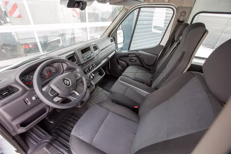 Renault Master 7-OSÓB L3H2 BRYGADÓWKA zdjęcie 9