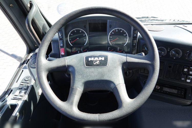 MAN TGA 33.310 / 6X4 / WYWROTKA / HYDROBURTA / BORDMATIC / UAL / SPROWADZONY zdjęcie 32