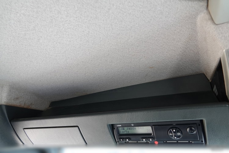 MAN TGA 33.310 / 6X4 / WYWROTKA / HYDROBURTA / BORDMATIC / UAL / SPROWADZONY zdjęcie 37