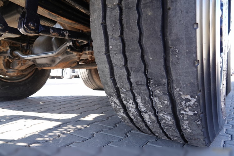 MAN TGS 41.460 / 8x8 / WYWROTKA TYLNOZSYP / AUTOMAT / KH-KIPPER / EURO 6 / 2019 ROK  zdjęcie 27