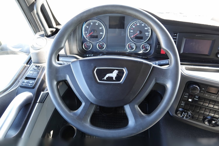MAN TGS 41.460 / 8x8 / WYWROTKA TYLNOZSYP / AUTOMAT / KH-KIPPER / EURO 6 / 2019 ROK  zdjęcie 36