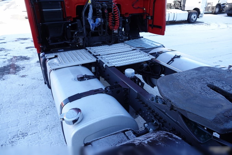 Volvo FH 500 / XXL / KLIMA POSTOJOWA / ALUFELGI / OPONY 100 % zdjęcie 13