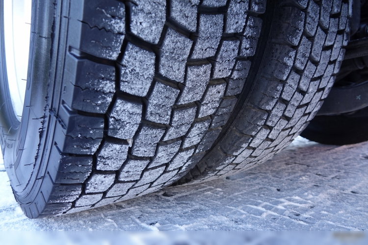 Volvo FH 500 / XXL / KLIMA POSTOJOWA / ALUFELGI / OPONY 100 % zdjęcie 20