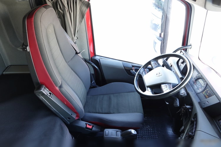 Volvo FH 500 / XXL / KLIMA POSTOJOWA / ALUFELGI / OPONY 100 % zdjęcie 27