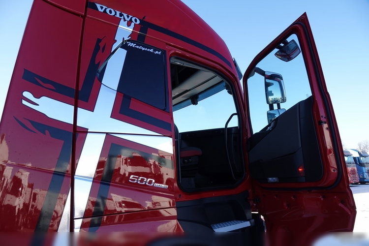 Volvo FH 500 / XXL / KLIMA POSTOJOWA / ALUFELGI / OPONY 100 % zdjęcie 36