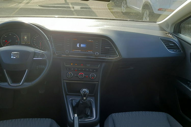Seat Leon 1.6TDI 110KM Książka Serwisowa Navi Hak Gwarancja 2-właściciel zdjęcie 11