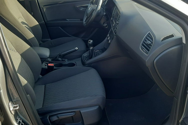 Seat Leon 1.6TDI 110KM Książka Serwisowa Navi Hak Gwarancja 2-właściciel zdjęcie 17