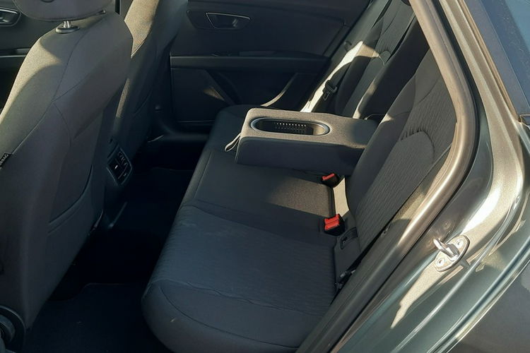 Seat Leon 1.6TDI 110KM Książka Serwisowa Navi Hak Gwarancja 2-właściciel zdjęcie 19