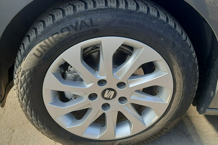 Seat Leon 1.6TDI 110KM Książka Serwisowa Navi Hak Gwarancja 2-właściciel zdjęcie 21