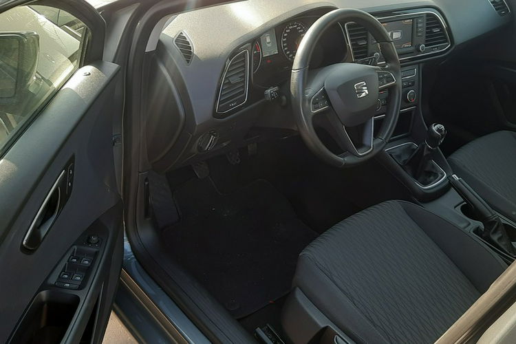 Seat Leon 1.6TDI 110KM Książka Serwisowa Navi Hak Gwarancja 2-właściciel zdjęcie 9