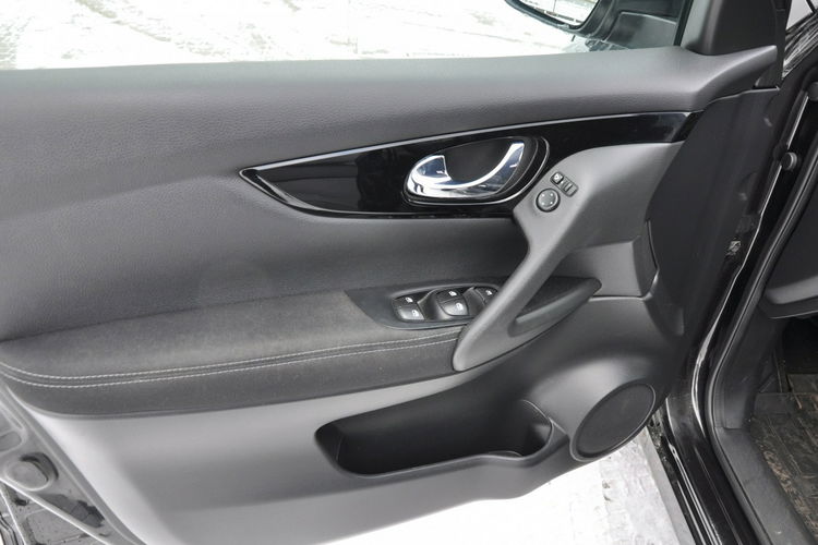 Nissan Qashqai 1.2 Benzyna 115KM Polski Salon 6-Bieg zdjęcie 10