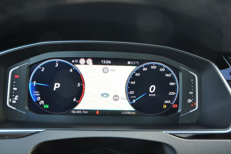 Volkswagen Passat 2.0Tdi 150KM DSG Kamery360 Hak Nawigacja Dealer Gwar zdjęcie 10