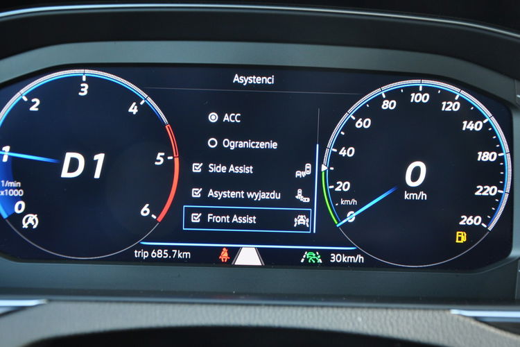 Volkswagen Passat 2.0Tdi 150KM DSG Kamery360 Hak Nawigacja Dealer Gwar zdjęcie 16