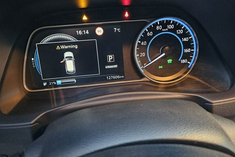 Nissan Leaf REZERWACJA 62kWh SOH 96% Kamera Blisy Full Opcja Bezwypadek 100% zdjęcie 11