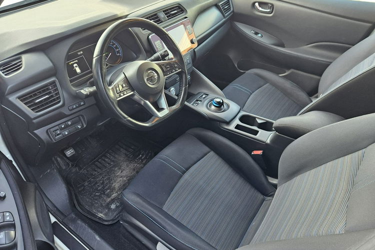 Nissan Leaf REZERWACJA 62kWh SOH 96% Kamera Blisy Full Opcja Bezwypadek 100% zdjęcie 25