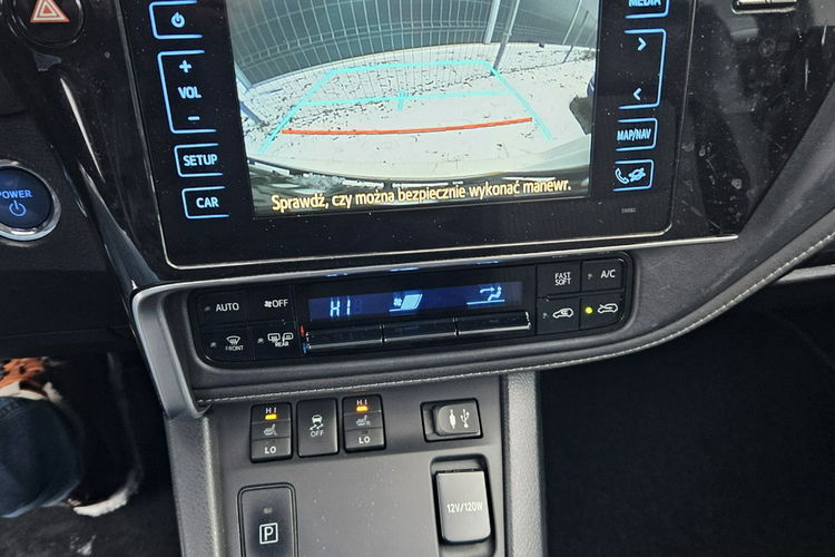 Toyota Auris 1.8 HSD 136KM Kamera Bardzo ładny zdjęcie 14