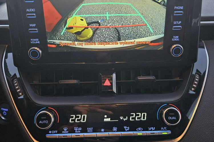 Toyota Corolla 1.8 HSD 136KM Kamera Navi Ledy Distronic Asystenty Full Serwis zdjęcie 11