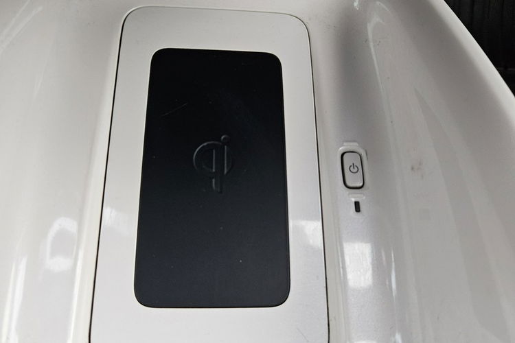 Toyota Prius 1.8 HSD LEDY Kamera Ast. Pasa Radar Keyless Go Gwarancja Super Stan zdjęcie 15