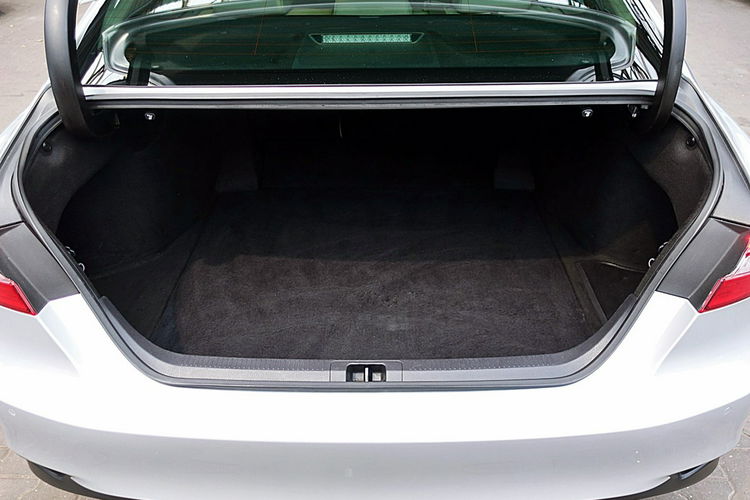 Toyota Camry SKÓRA+El.Fotele GWARANCJA DynamicForce BI-Led+ACC 1wł Kraj Bezwyp F23% 4x2 zdjęcie 14