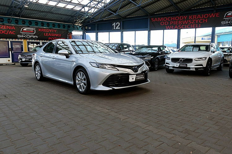 Toyota Camry SKÓRA+El.Fotele GWARANCJA DynamicForce BI-Led+ACC 1wł Kraj Bezwyp F23% 4x2 zdjęcie 3