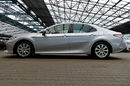 Toyota Camry SKÓRA+El.Fotele GWARANCJA DynamicForce BI-Led+ACC 1wł Kraj Bezwyp F23% 4x2 zdjęcie 4