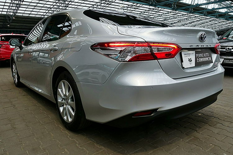 Toyota Camry SKÓRA+El.Fotele GWARANCJA DynamicForce BI-Led+ACC 1wł Kraj Bezwyp F23% 4x2 zdjęcie 60