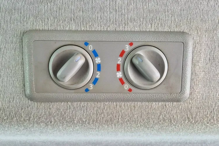 Opel vivaro zdjęcie 24