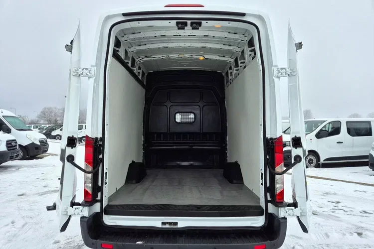 Ford Transit L4H3 69999zł NETTO Brygadówka 6 osób 2.0 TdCi/170KM zdjęcie 14