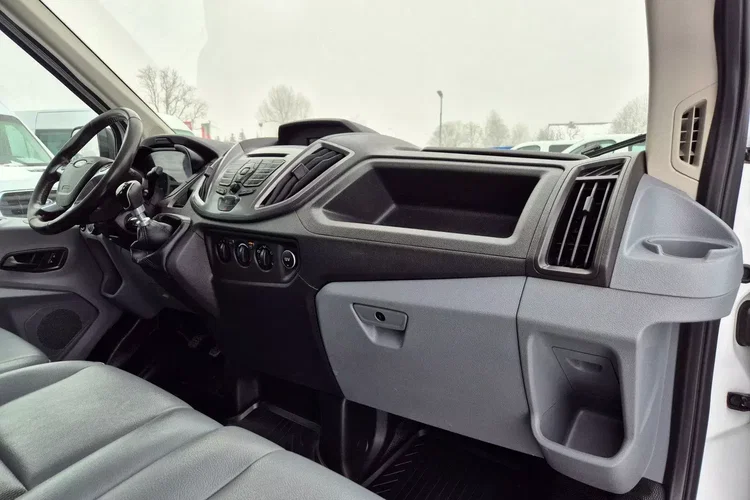 Ford Transit L4H3 69999zł NETTO Brygadówka 6 osób 2.0 TdCi/170KM zdjęcie 30