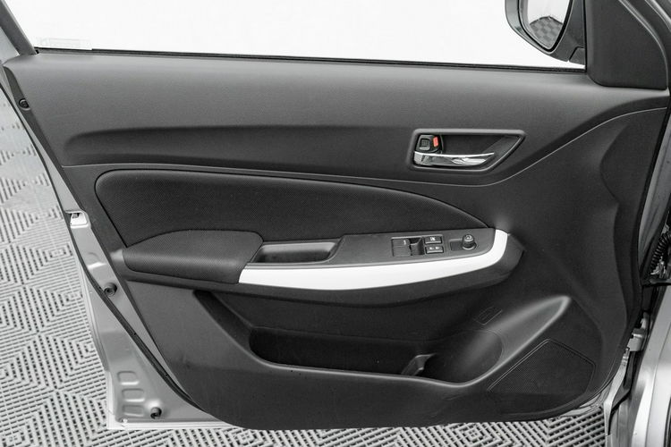 Suzuki Swift WD6681P#1.2 Dualjet SHVS Premium Cz.cof LED Salon PL VAT 23% zdjęcie 12