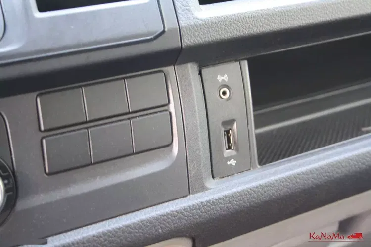 Volkswagen Transporter zdjęcie 18