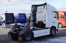 Volvo FH 500 / 2017 ROK / OPONY 100 % / SPROWADZONY / PO KONTRAKCIE SERWISOWYM zdjęcie 9
