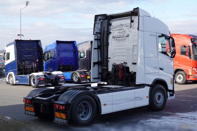 Volvo FH 500 / 2017 ROK / OPONY 100 % / SPROWADZONY / PO KONTRAKCIE SERWISOWYM zdjęcie 9