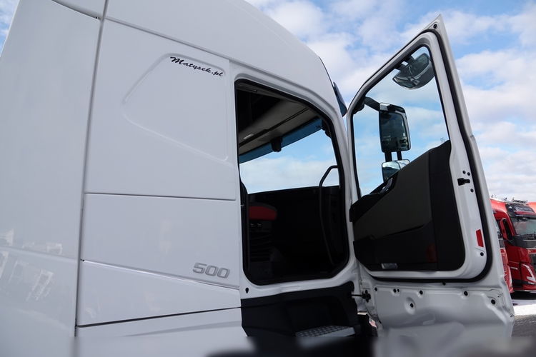 Volvo FH 500 / 2017 ROK / OPONY 100 % / SPROWADZONY / PO KONTRAKCIE SERWISOWYM zdjęcie 37