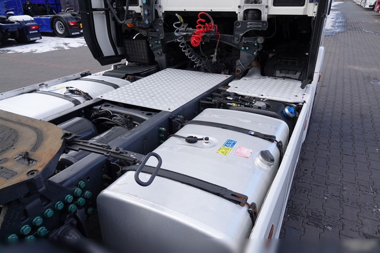 Scania S 450 / RETARDER / KLIMA POSTOJOWA / OPONY 100 % / PO KONTRAKCIE SERWISOWYM / SPROWADZONA  zdjęcie 17