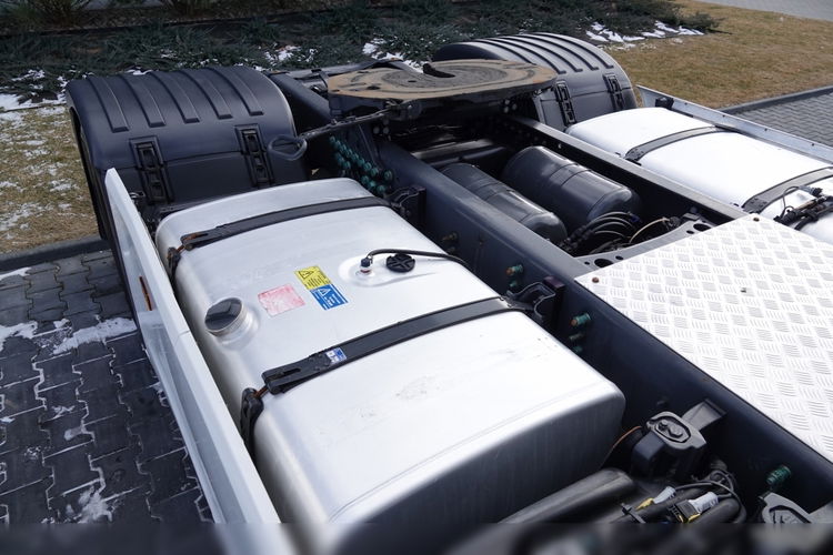 Scania S 450 / RETARDER / KLIMA POSTOJOWA / OPONY 100 % / PO KONTRAKCIE SERWISOWYM / SPROWADZONA  zdjęcie 18