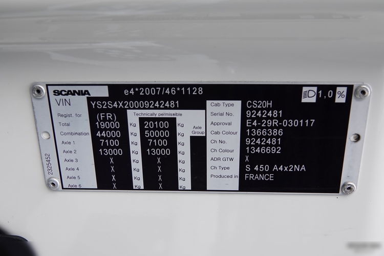 Scania S 450 / RETARDER / KLIMA POSTOJOWA / OPONY 100 % / PO KONTRAKCIE SERWISOWYM / SPROWADZONA  zdjęcie 38