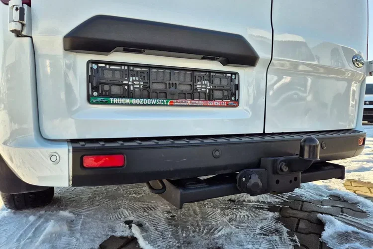 Ford Transit Custom L2H1 59900zł NETTO 2.0TdCi/170KM zdjęcie 12