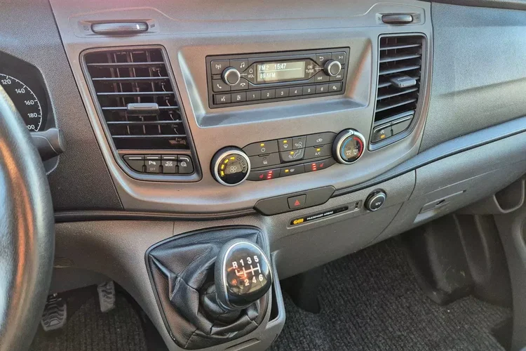 Ford Transit Custom L2H1 59900zł NETTO 2.0TdCi/170KM zdjęcie 25