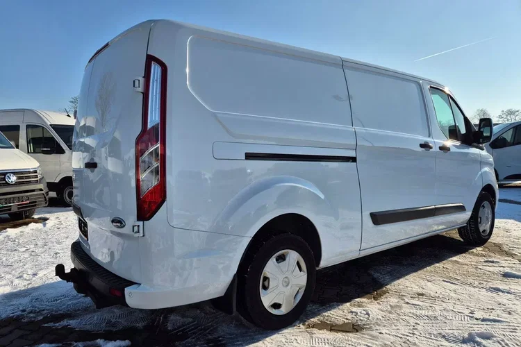 Ford Transit Custom L2H1 59900zł NETTO 2.0TdCi/170KM zdjęcie 9
