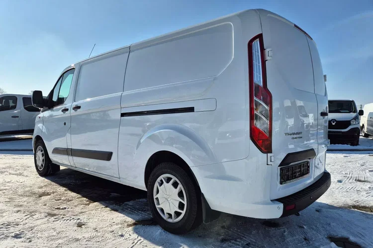Ford Transit Custom L2H1 54900zł NETTO 2.0TdCi/170KM zdjęcie 13