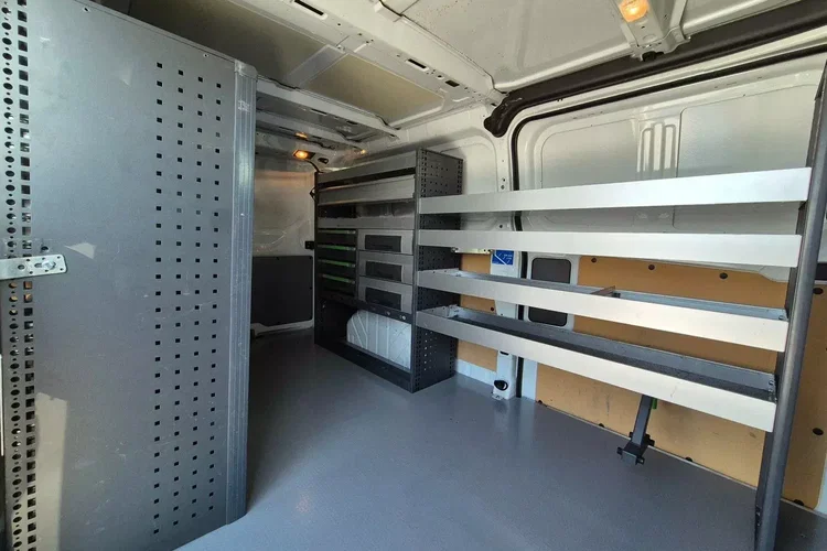 Ford Transit Custom L2H1 54900zł NETTO 2.0TdCi/170KM zdjęcie 19