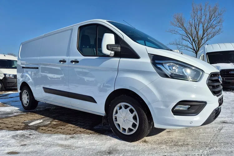Ford Transit Custom L2H1 54900zł NETTO 2.0TdCi/170KM zdjęcie 3