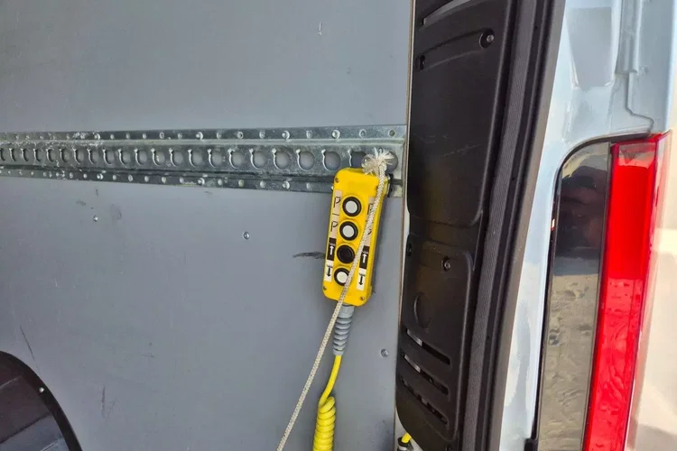 Fiat Ducato L4H2 56999zł NETTO 2.3 MultiJET/131KM zdjęcie 15