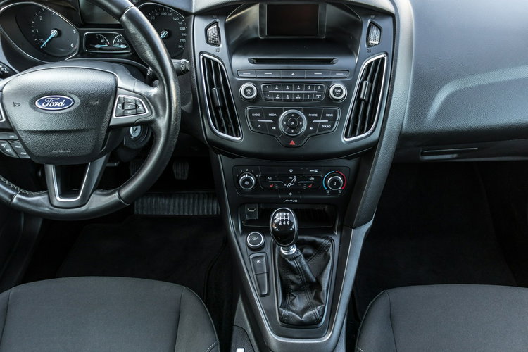 Ford Focus 1.5_Diesel_120 KM_118 tyś. km_LIFT zdjęcie 19