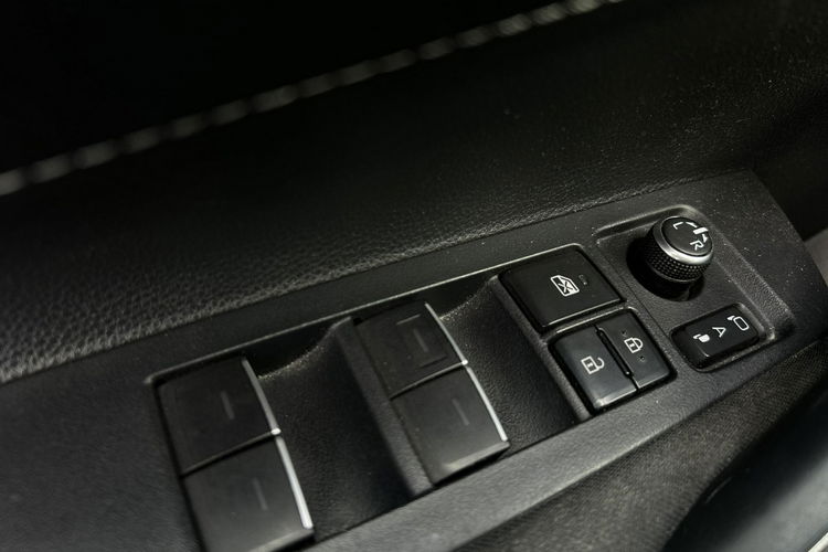 Toyota Corolla 2.0 HSD 184KM COMFORT TECH, salon Polska, gwarancja zdjęcie 19